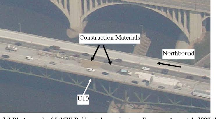 shows stockpiling on the I-35w Bridge