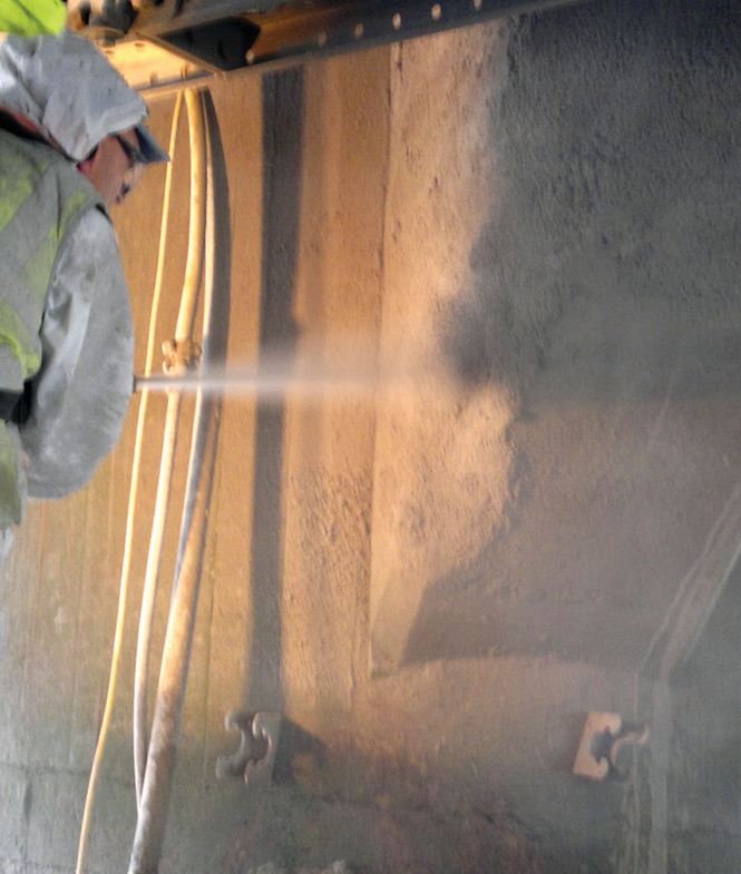 application of sprayed concrete on concrete brudges 