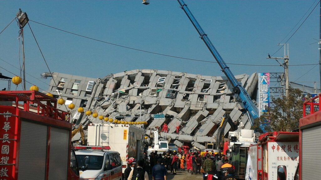 featured image for article on deadliest structural failures of all time
